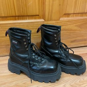 eytys michigan boots W8.5